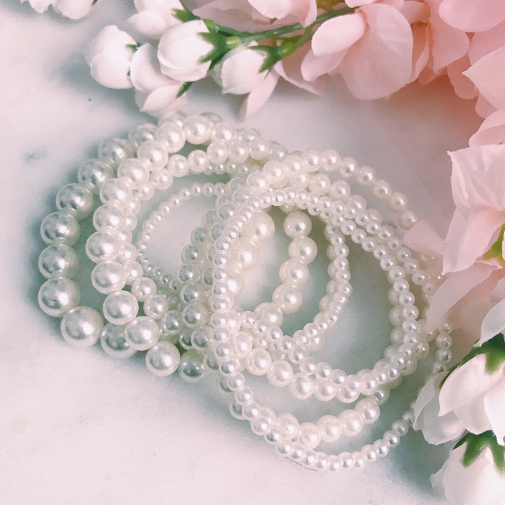White Beaded Bracelets 🌷